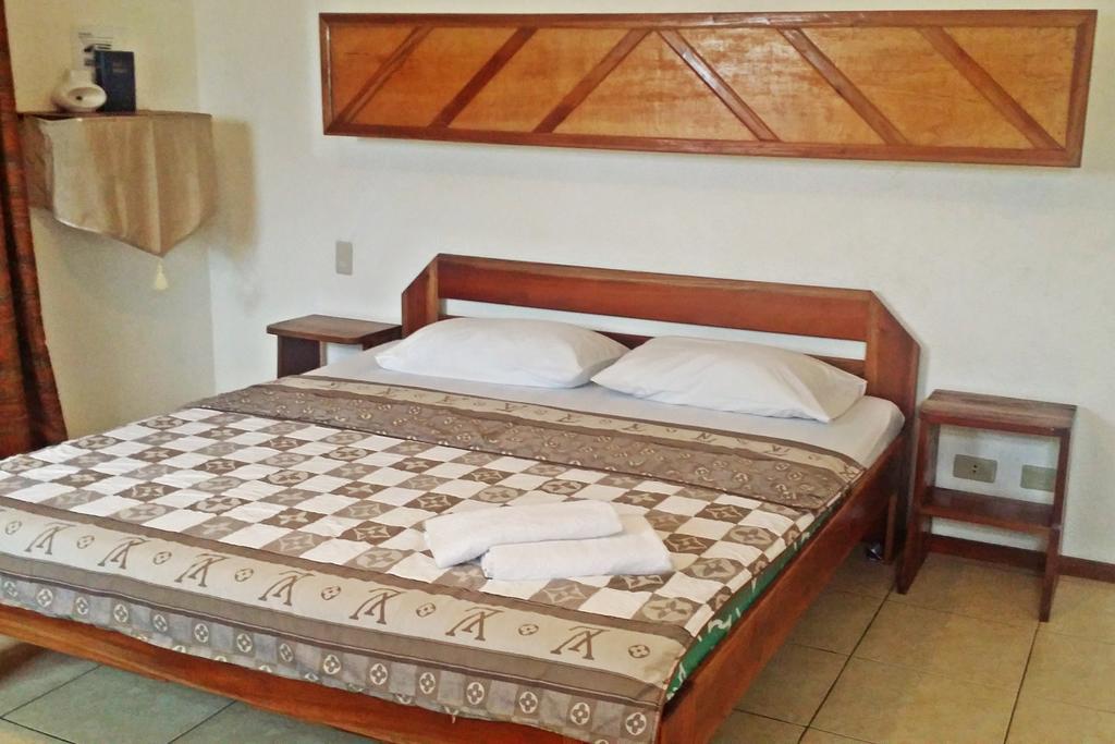 Balabag  Bamboo Bungalows Resthouse חדר תמונה