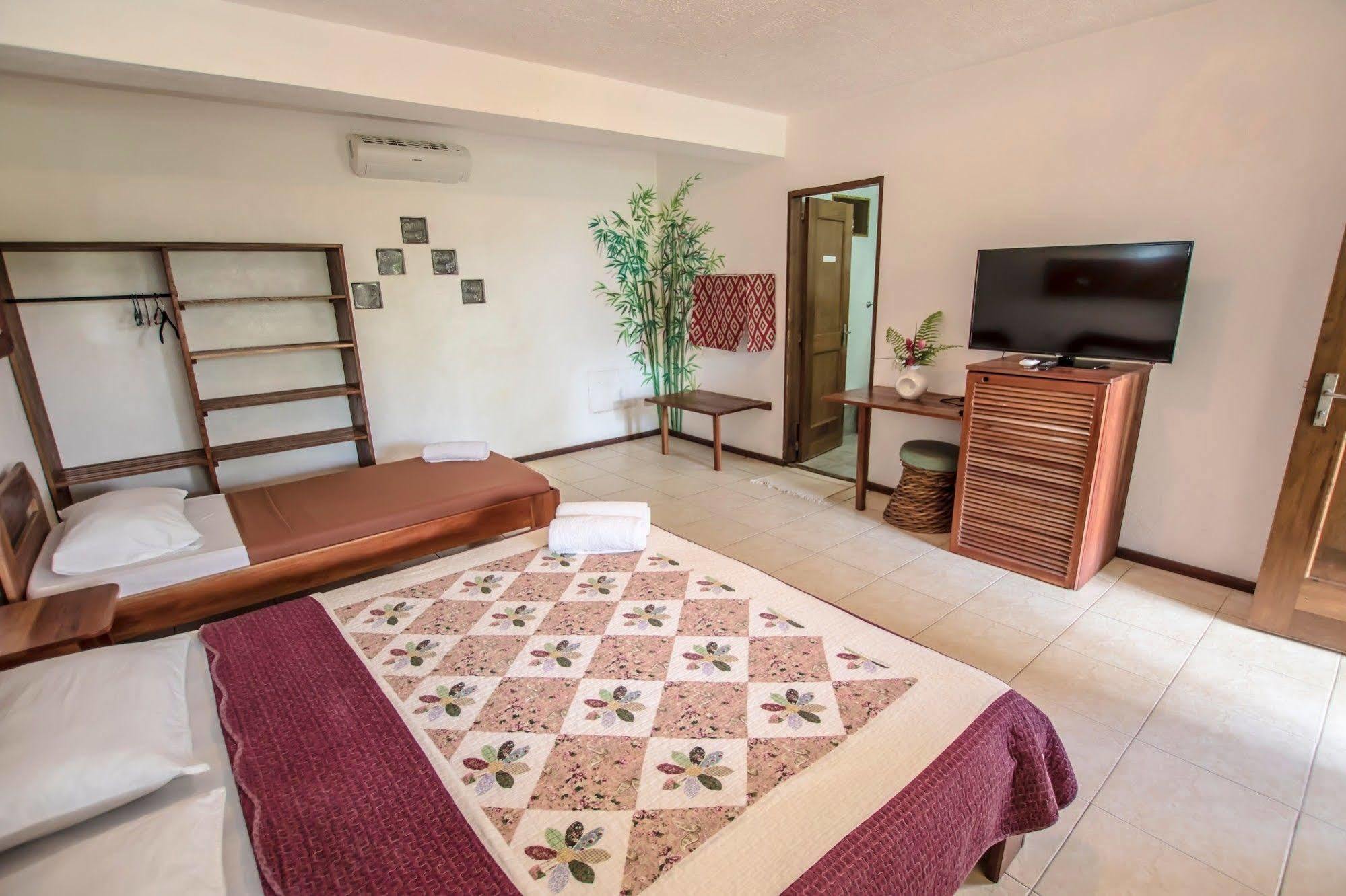 Balabag  Bamboo Bungalows Resthouse מראה חיצוני תמונה