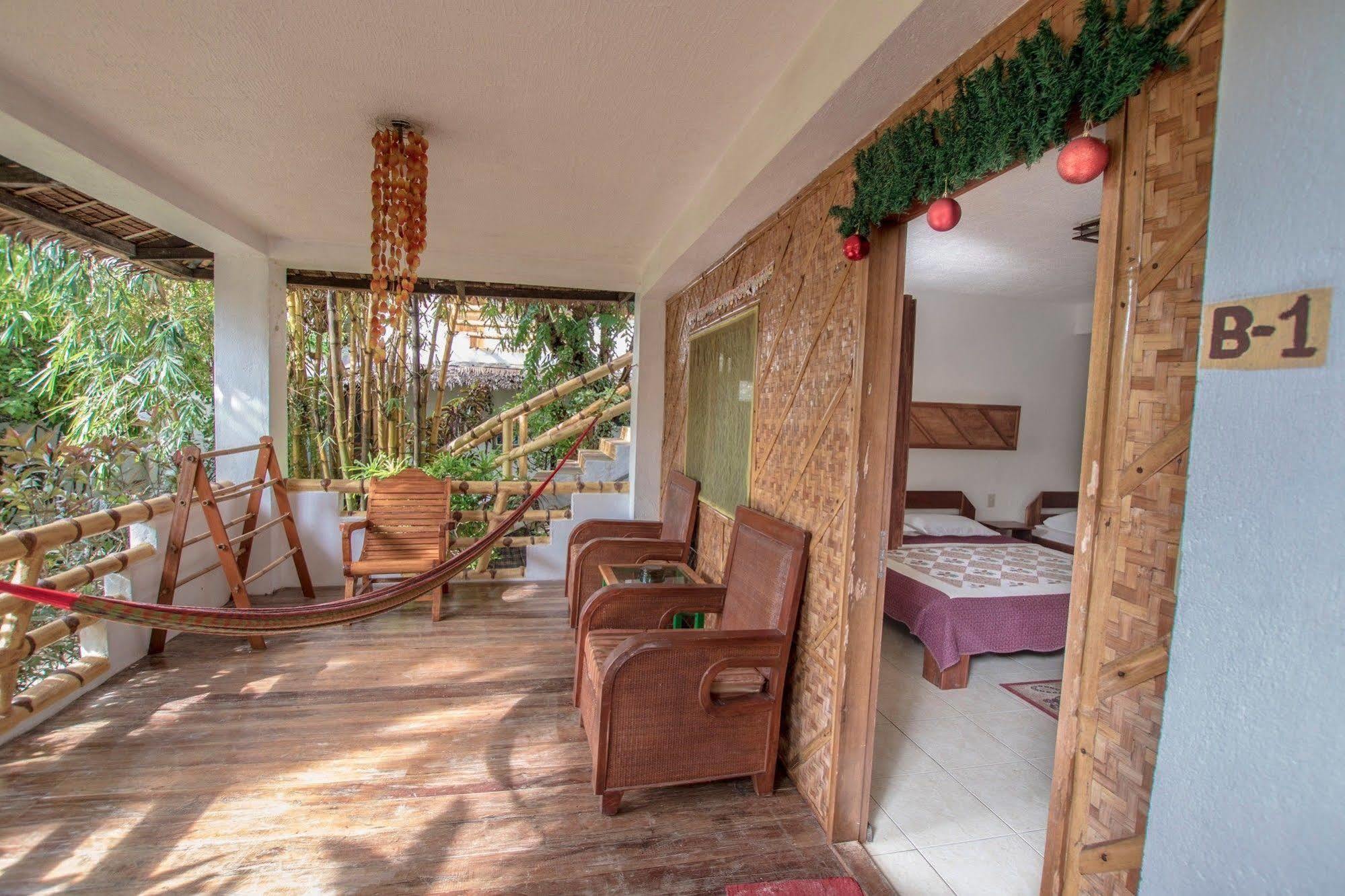 Balabag  Bamboo Bungalows Resthouse מראה חיצוני תמונה